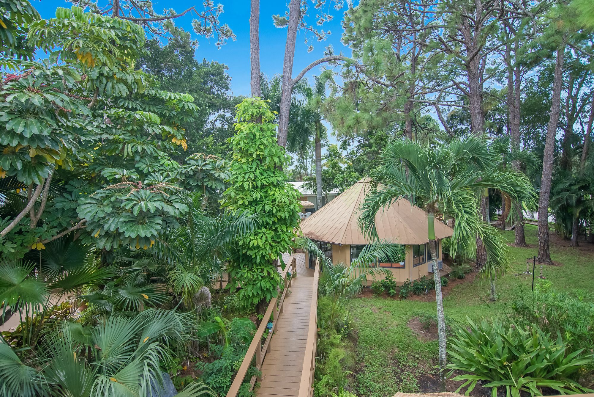 The Fairways Inn Of North Naples Екстериор снимка